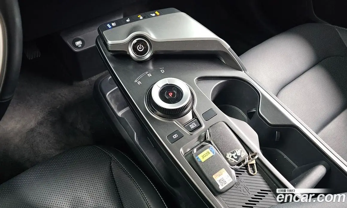 Kia EV6 2023 0.1 автомат (гидро), фото 12