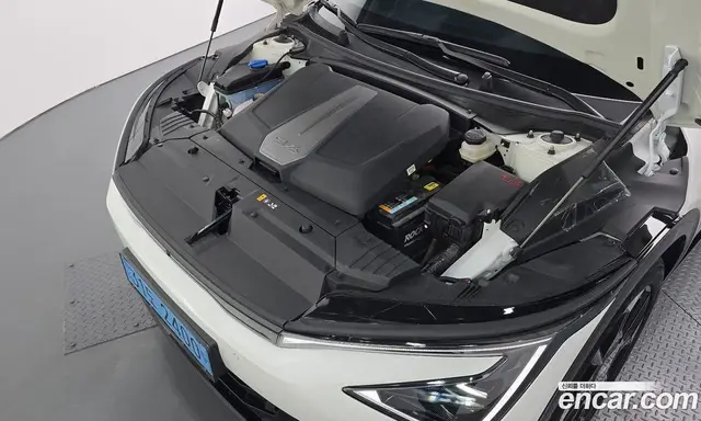 Kia EV6 2024 0.1 автомат (гидро), миниатюра 6 Kia EV6 2024 0.1 автомат (гидро), миниатюра 6