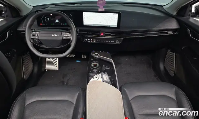 Kia EV6 2024 0.1 автомат (гидро), миниатюра 10 Kia EV6 2024 0.1 автомат (гидро), миниатюра 10