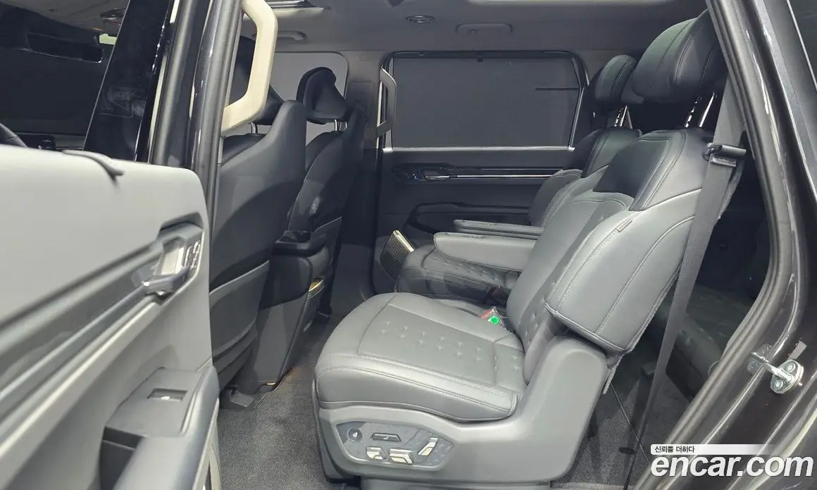 Kia EV9 2023 0.2 автомат (гидро), фото 17