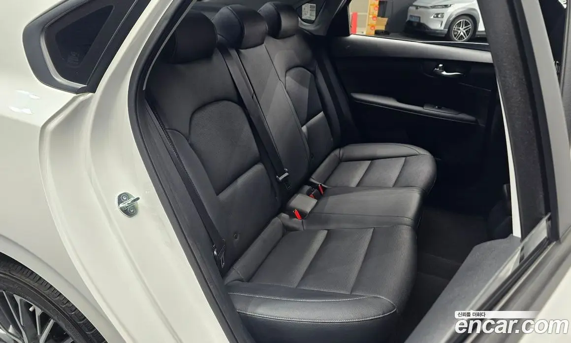 Kia K3 2022 1.6 автомат (гидро), фото 16