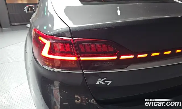Kia K7 2021 2.5 автомат (гидро), миниатюра 8 Kia K7 2021 2.5 автомат (гидро), миниатюра 8