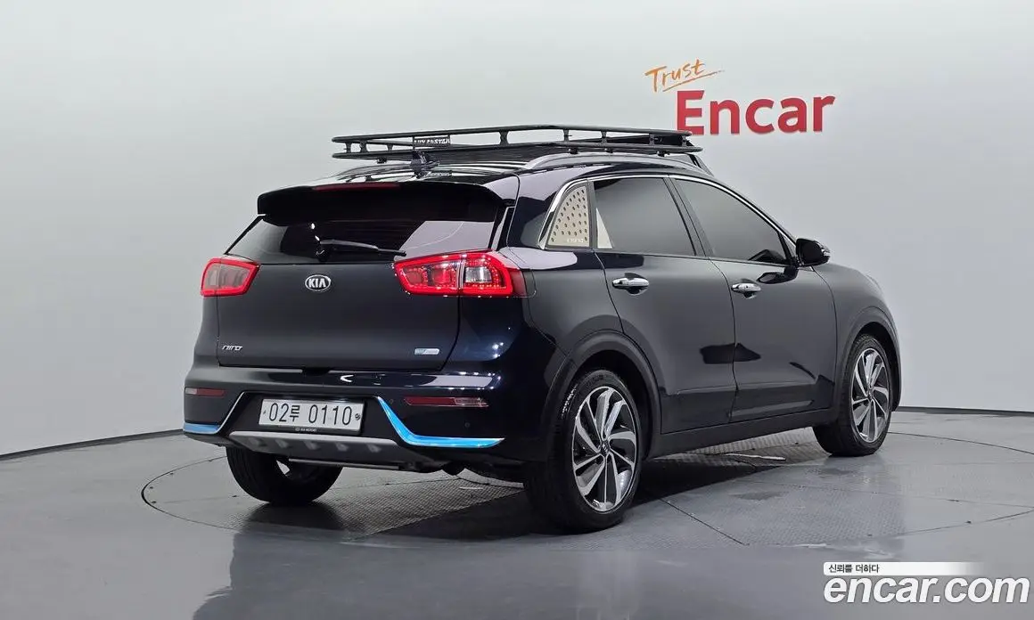 Kia Niro 2016 1.6 автомат (гидро), фото 2 Kia Niro 2016 1.6 автомат (гидро), фото 2