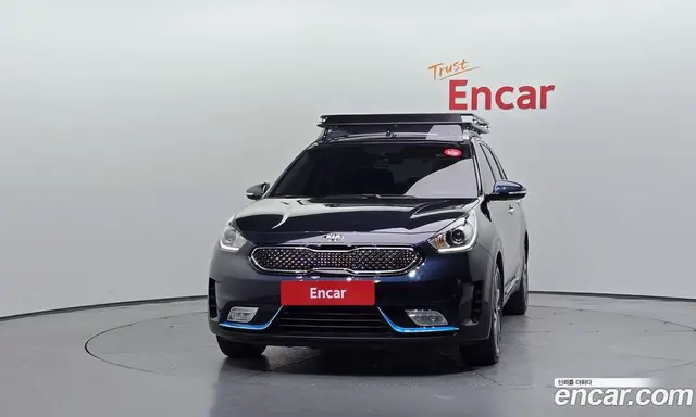 Kia Niro 2016 1.6 автомат (гидро), миниатюра 3 Kia Niro 2016 1.6 автомат (гидро), миниатюра 3