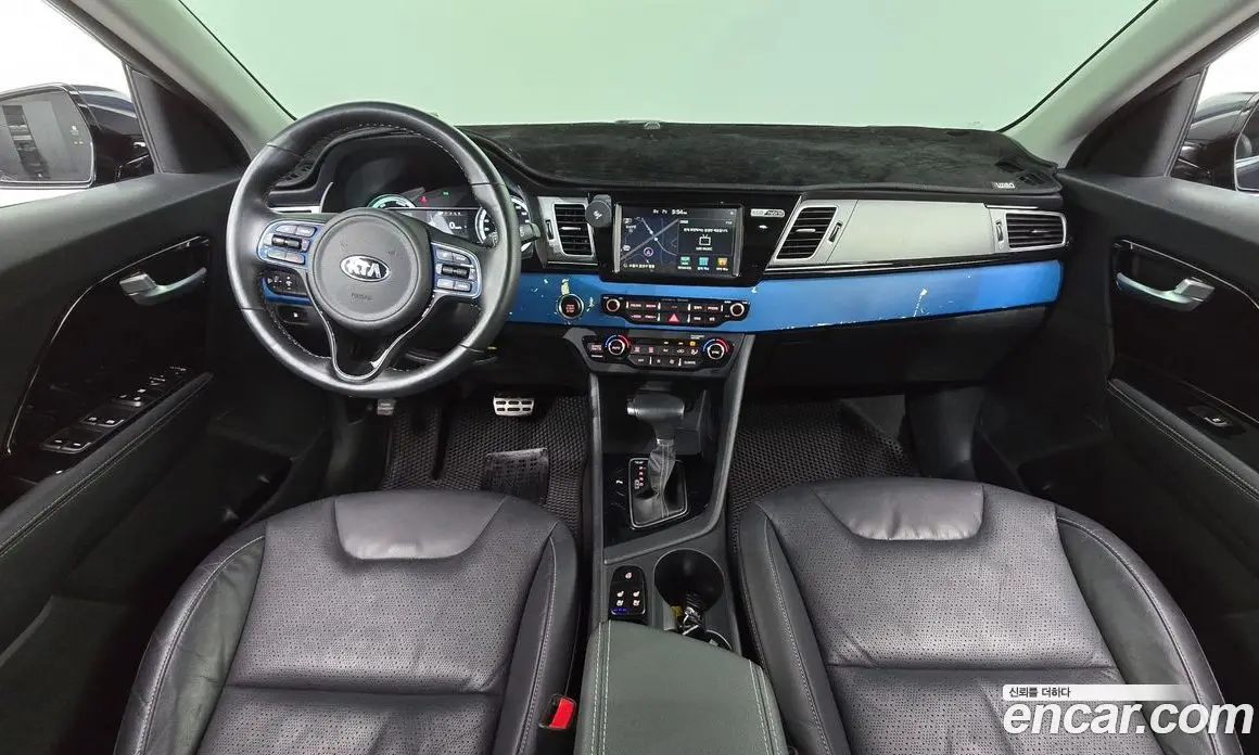 Kia Niro 2016 1.6 автомат (гидро), фото 10 Kia Niro 2016 1.6 автомат (гидро), фото 10