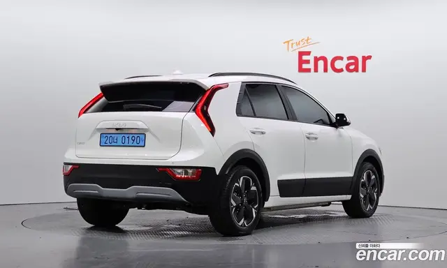 Kia Niro 2023 0.2 автомат (гидро), миниатюра 2