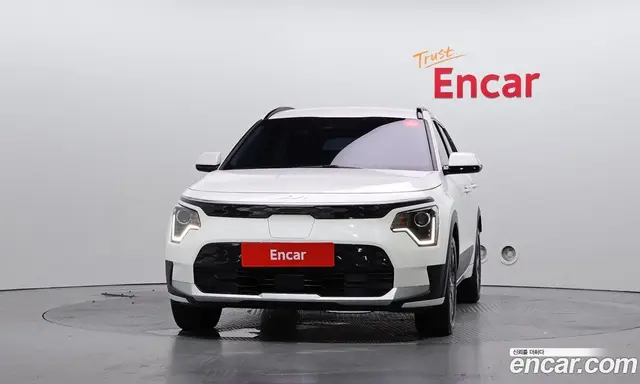 Kia Niro 2023 0.2 автомат (гидро), миниатюра 3