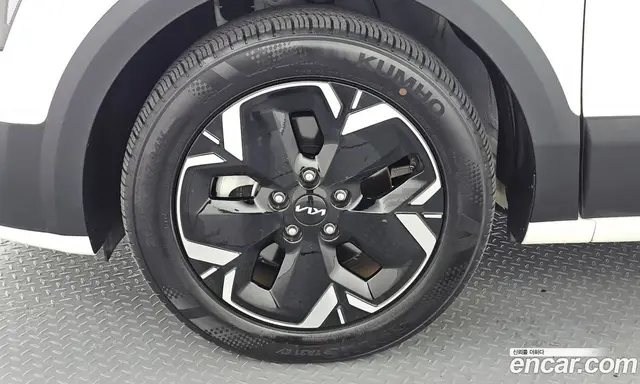 Kia Niro 2023 0.2 автомат (гидро), миниатюра 5