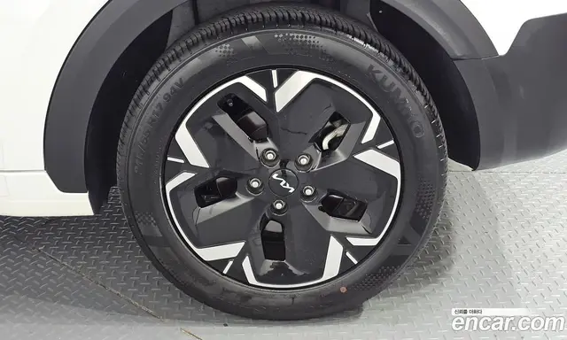 Kia Niro 2023 0.2 автомат (гидро), миниатюра 7