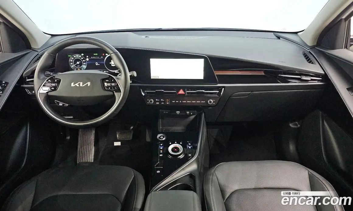 Kia Niro 2023 0.2 автомат (гидро), фото 10