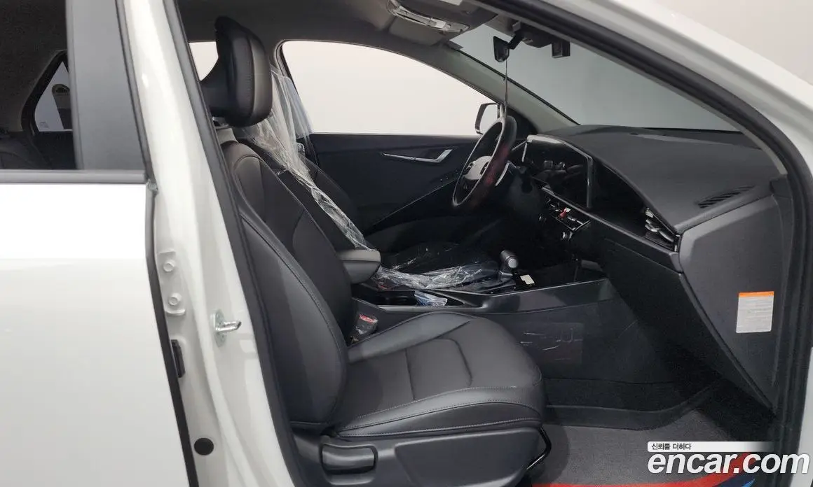 Kia Niro 2026 1.6 автомат (гидро), фото 16