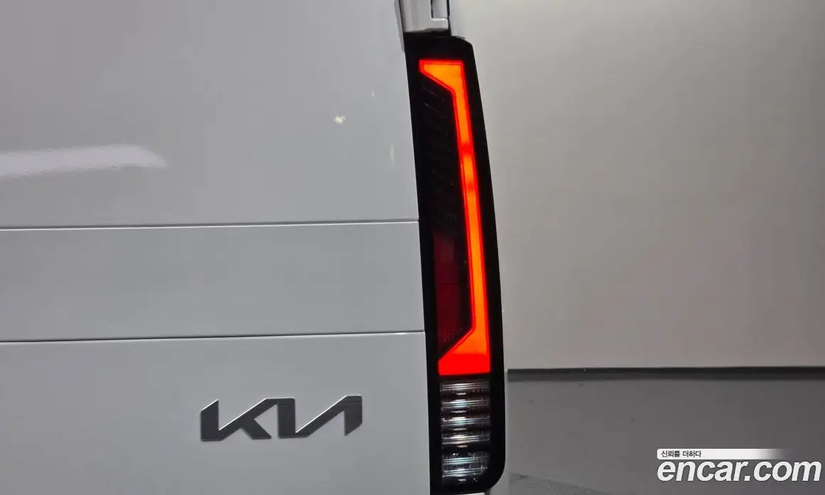 Kia PV5 2025 0.2 автомат (гидро), фото 9