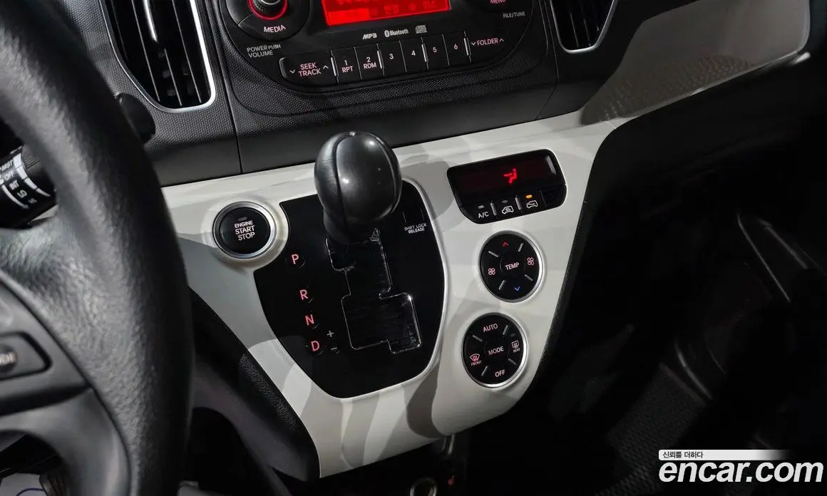 Kia Ray 2012 1.0 автомат (гидро), фото 12