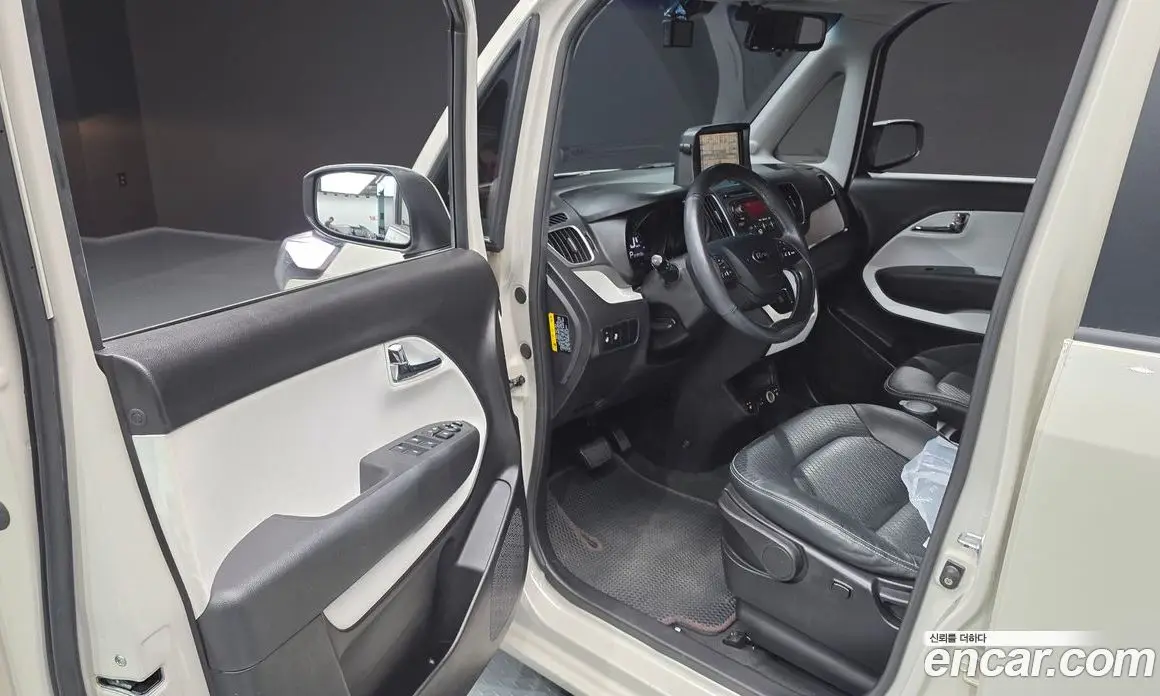 Kia Ray 2012 1.0 автомат (гидро), фото 13