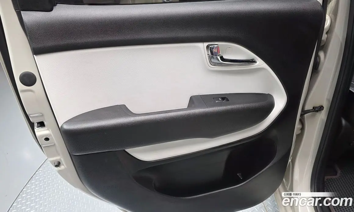 Kia Ray 2012 1.0 автомат (гидро), фото 14