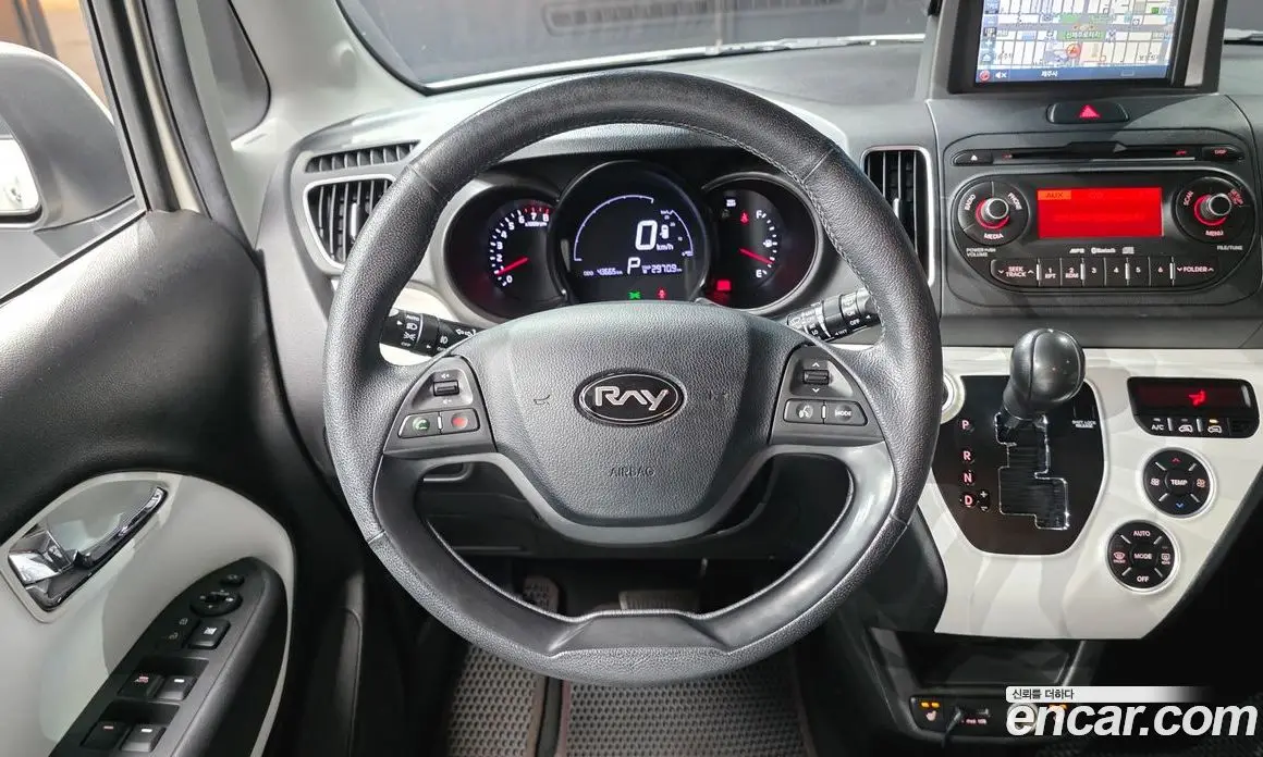 Kia Ray 2012 1.0 автомат (гидро), фото 19