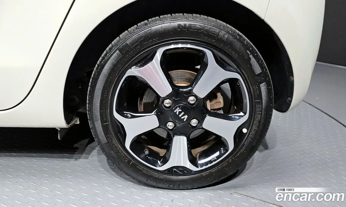 Kia Ray 2012 1.0 автомат (гидро), фото 7