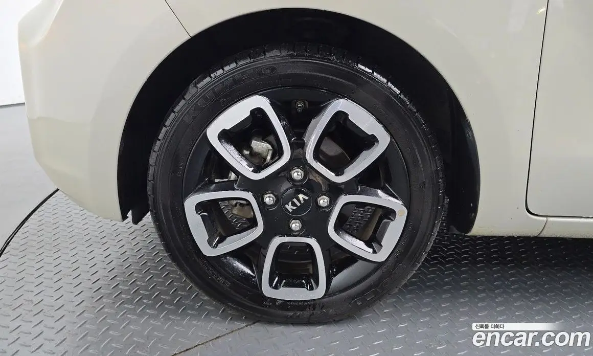 Kia Ray 2018 1.0 автомат (гидро), фото 5 Kia Ray 2018 1.0 автомат (гидро), фото 5