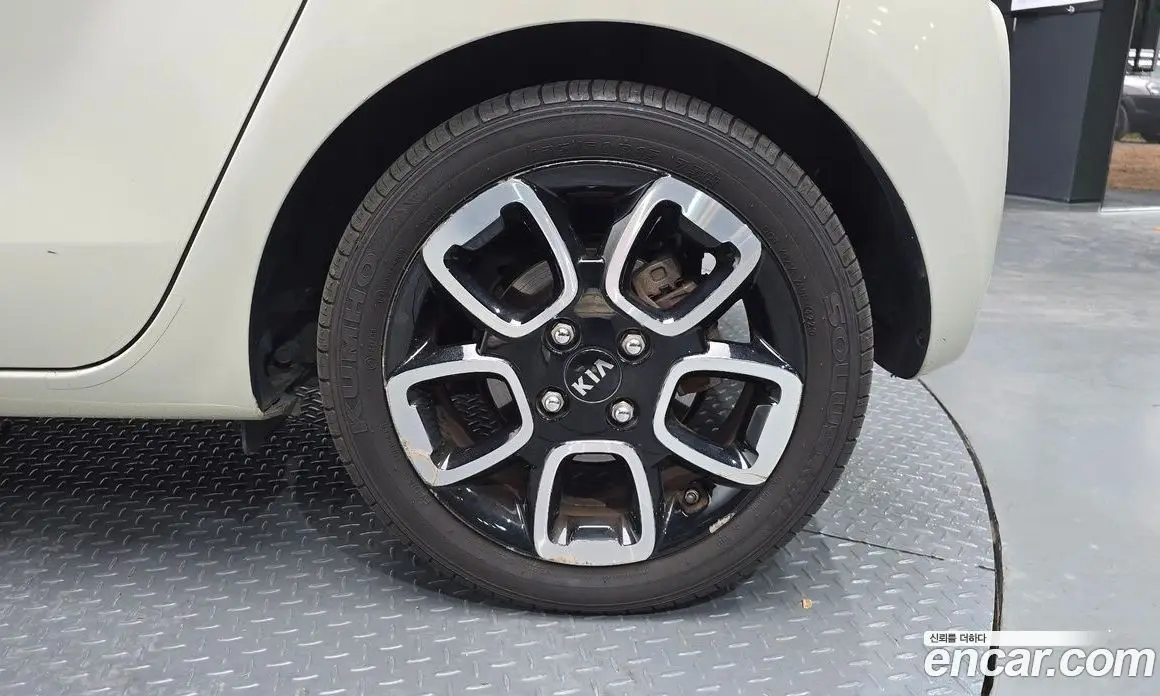 Kia Ray 2018 1.0 автомат (гидро), фото 7 Kia Ray 2018 1.0 автомат (гидро), фото 7