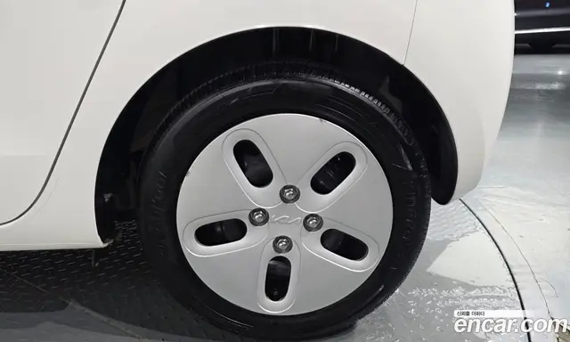 Kia Ray 2023 1.0 автомат (гидро), миниатюра 7