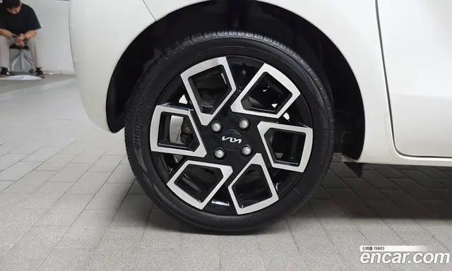 Kia Ray 2023 1.0 автомат (гидро), миниатюра 5 Kia Ray 2023 1.0 автомат (гидро), миниатюра 5