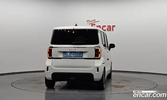 Kia Ray 2024 0.1 автомат (гидро), миниатюра 4