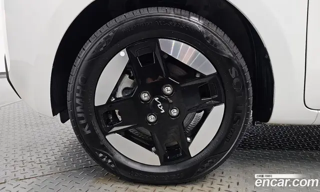 Kia Ray 2024 0.1 автомат (гидро), миниатюра 5