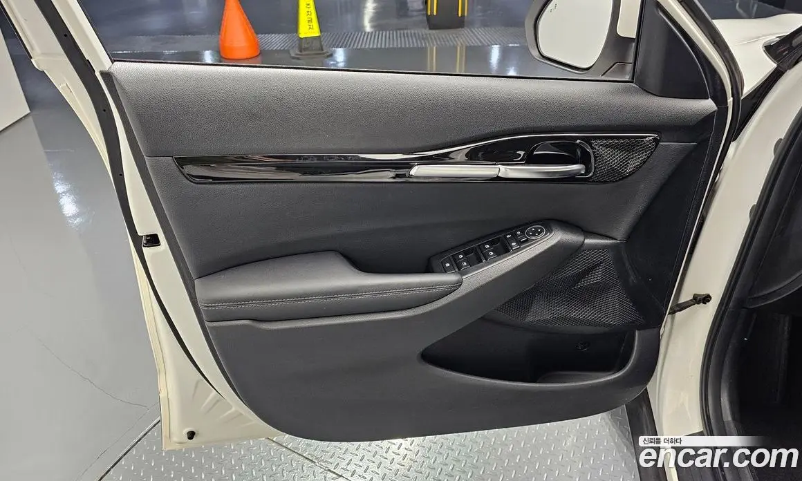 Kia Seltos 2022 1.6 автомат (гидро), фото 14 Kia Seltos 2022 1.6 автомат (гидро), фото 14