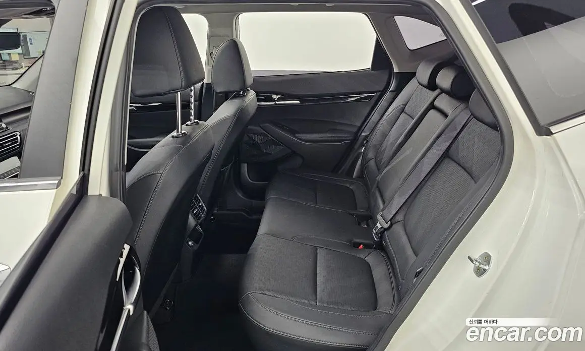 Kia Seltos 2022 1.6 автомат (гидро), фото 18 Kia Seltos 2022 1.6 автомат (гидро), фото 18