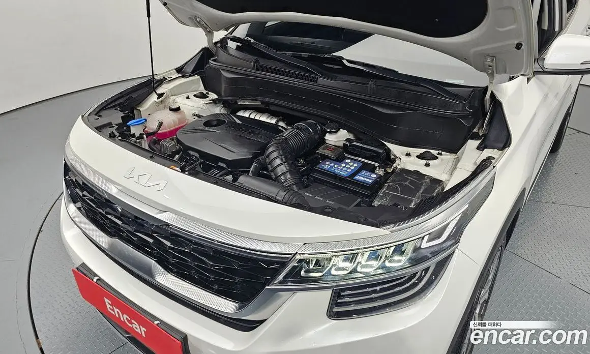 Kia Seltos 2022 1.6 автомат (гидро), фото 6 Kia Seltos 2022 1.6 автомат (гидро), фото 6