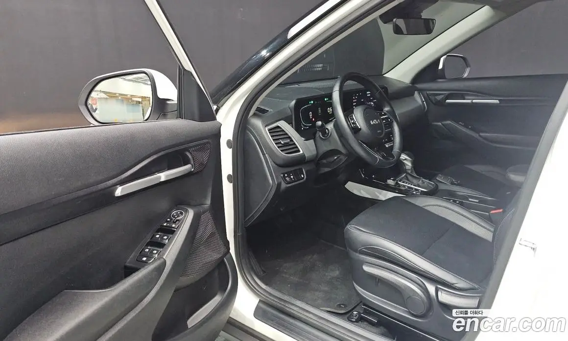 Kia Seltos 2024 1.6 автомат (гидро), фото 13