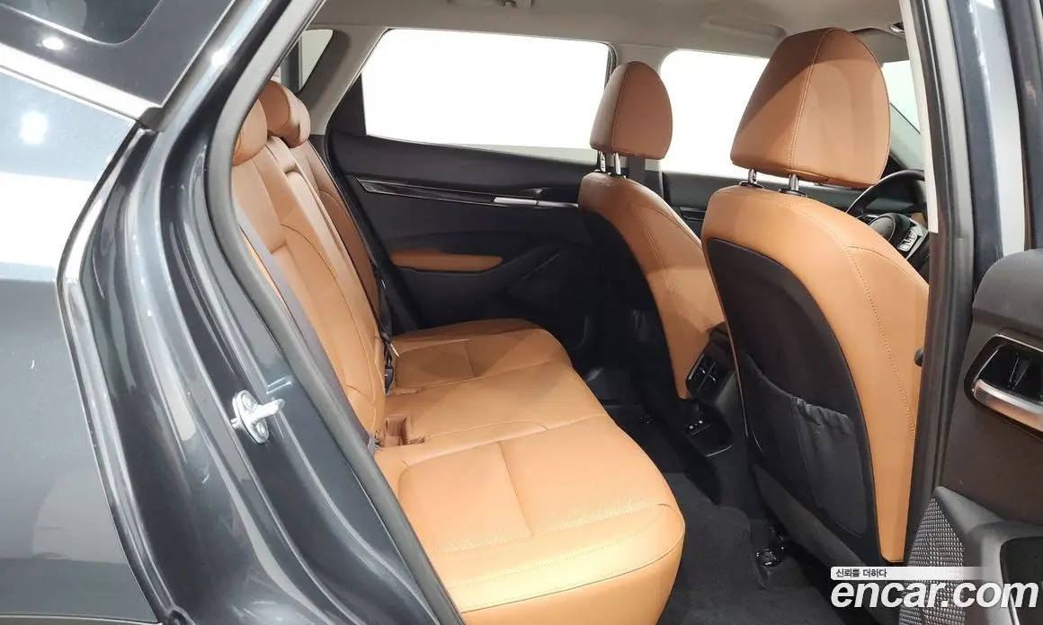 Kia Seltos 2025 2.0 автомат (гидро), фото 17 Kia Seltos 2025 2.0 автомат (гидро), фото 17