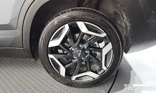 Kia Seltos 2025 2.0 автомат (гидро), миниатюра 7 Kia Seltos 2025 2.0 автомат (гидро), миниатюра 7