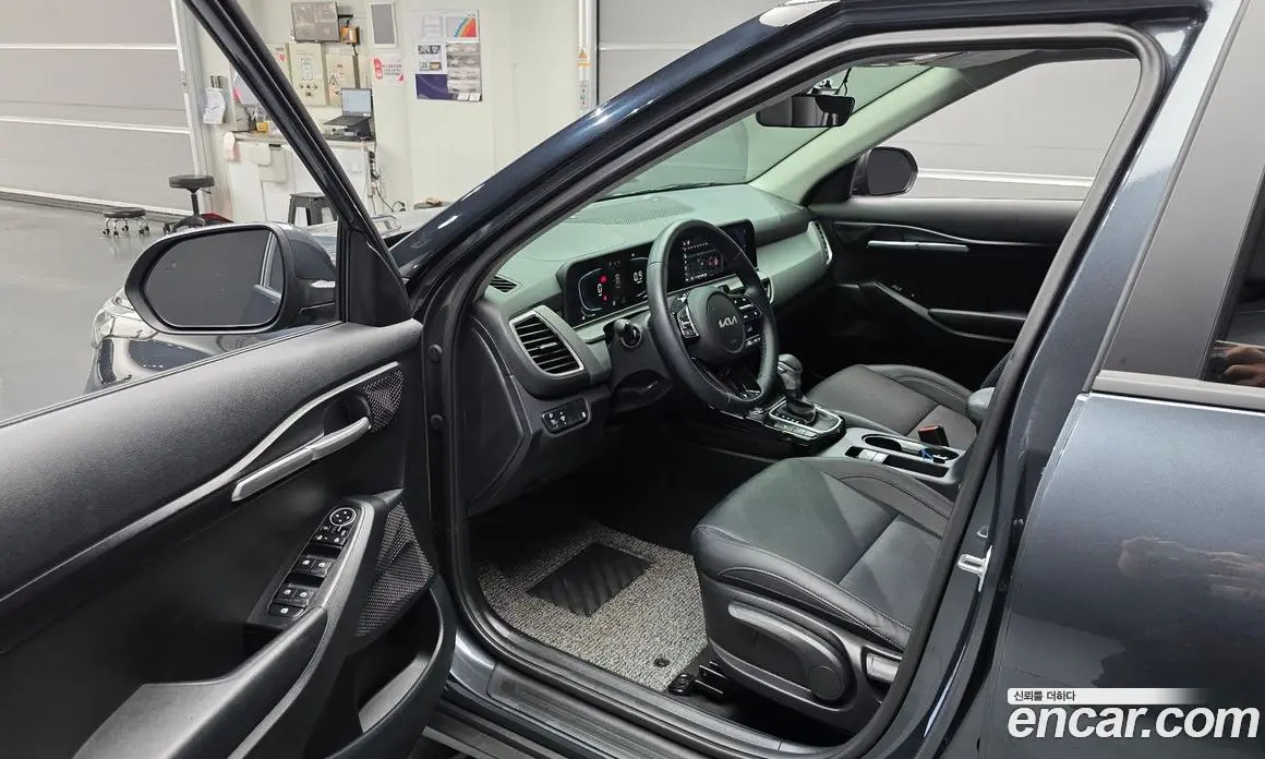 Kia Seltos 2025 2.0 автомат (гидро), фото 13 Kia Seltos 2025 2.0 автомат (гидро), фото 13