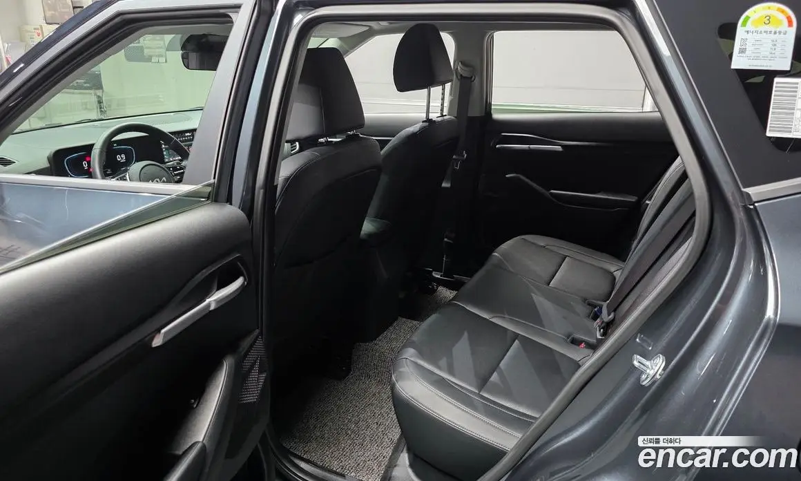 Kia Seltos 2025 2.0 автомат (гидро), фото 17 Kia Seltos 2025 2.0 автомат (гидро), фото 17