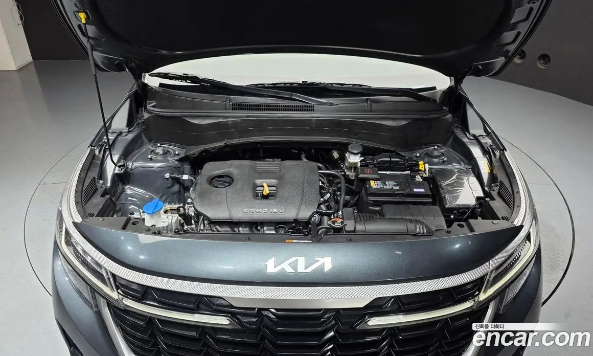 Kia Seltos 2025 2.0 автомат (гидро), фото 6 Kia Seltos 2025 2.0 автомат (гидро), фото 6