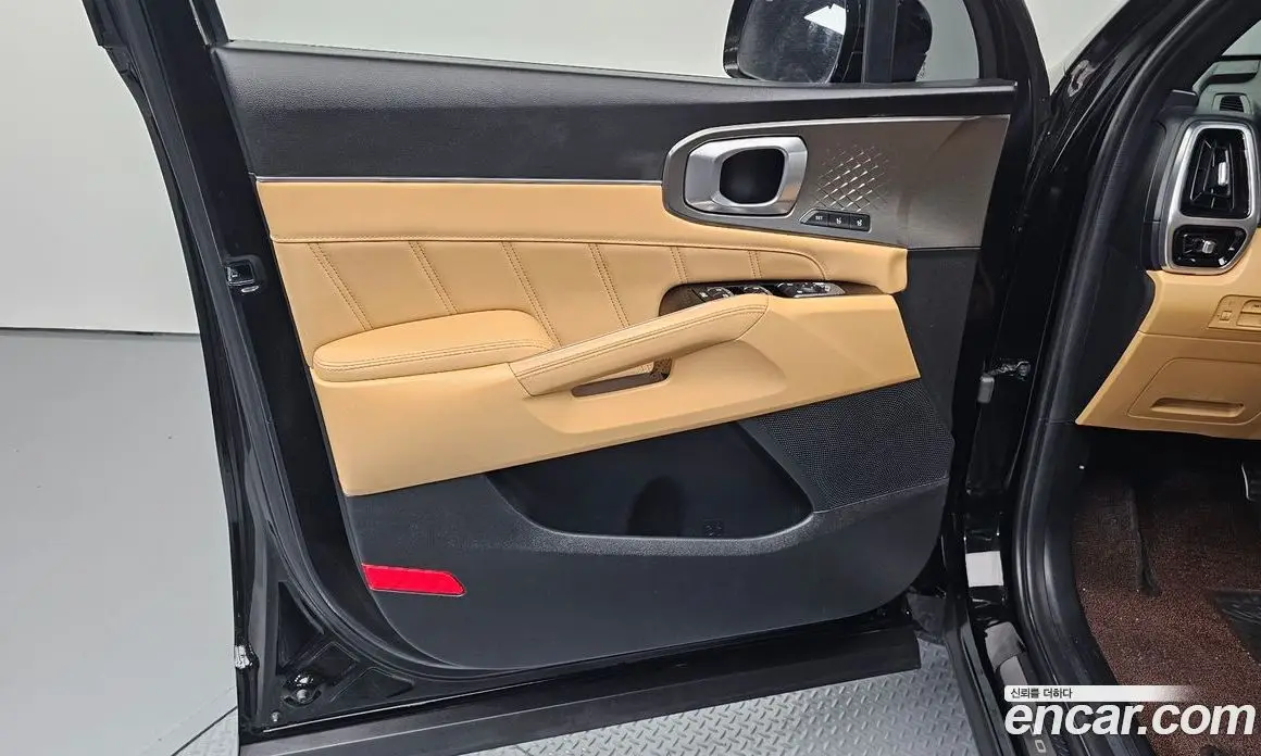 Kia Sorento 2021 2.2 автомат (гидро), фото 14 Kia Sorento 2021 2.2 автомат (гидро), фото 14