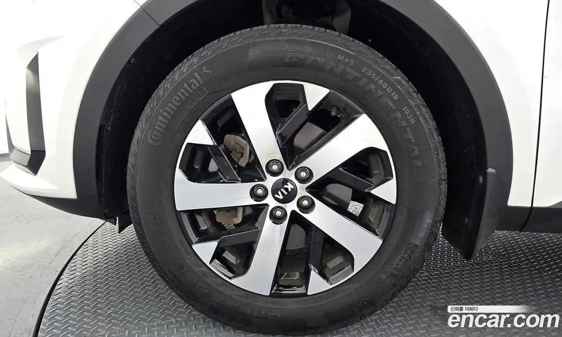Kia Sorento 2021 2.2 автомат (гидро), фото 4 Kia Sorento 2021 2.2 автомат (гидро), фото 4