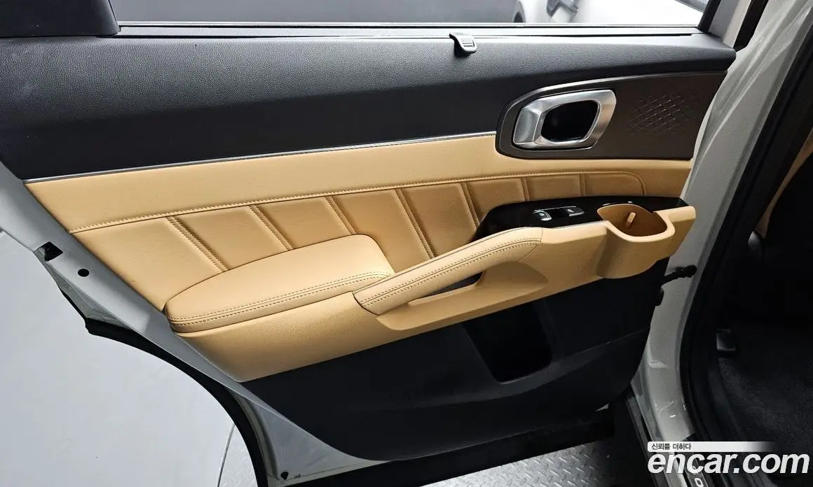 Kia Sorento 2022 1.6 автомат (гидро), фото 15 Kia Sorento 2022 1.6 автомат (гидро), фото 15