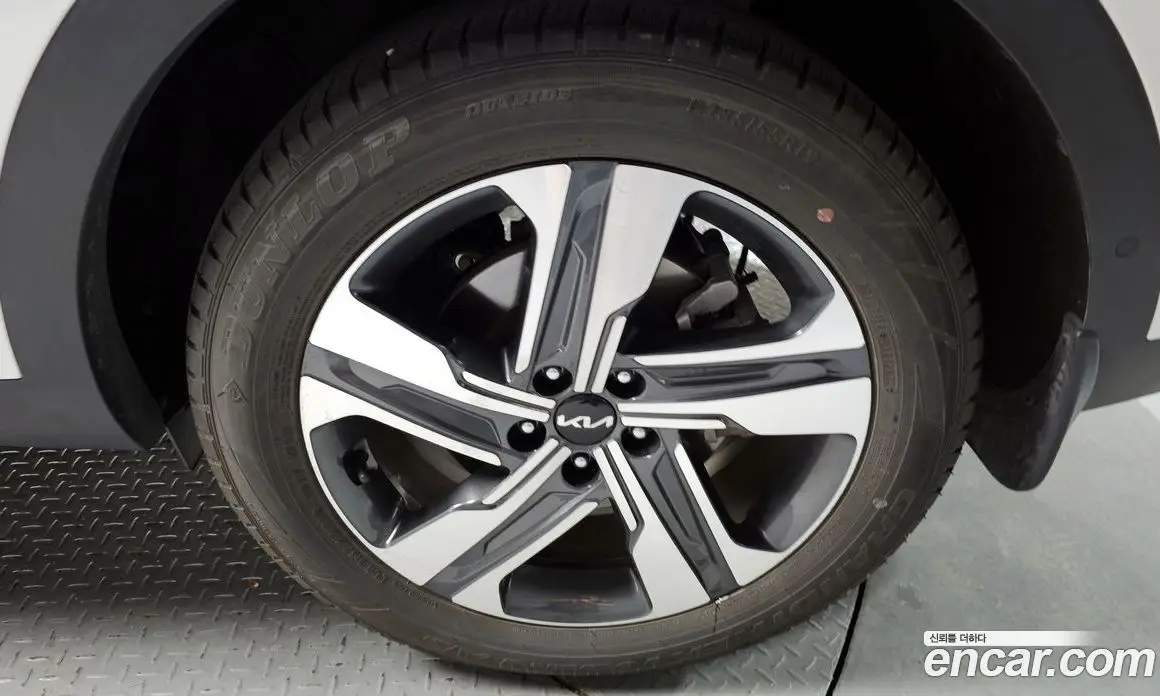 Kia Sorento 2022 1.6 автомат (гидро), фото 7 Kia Sorento 2022 1.6 автомат (гидро), фото 7