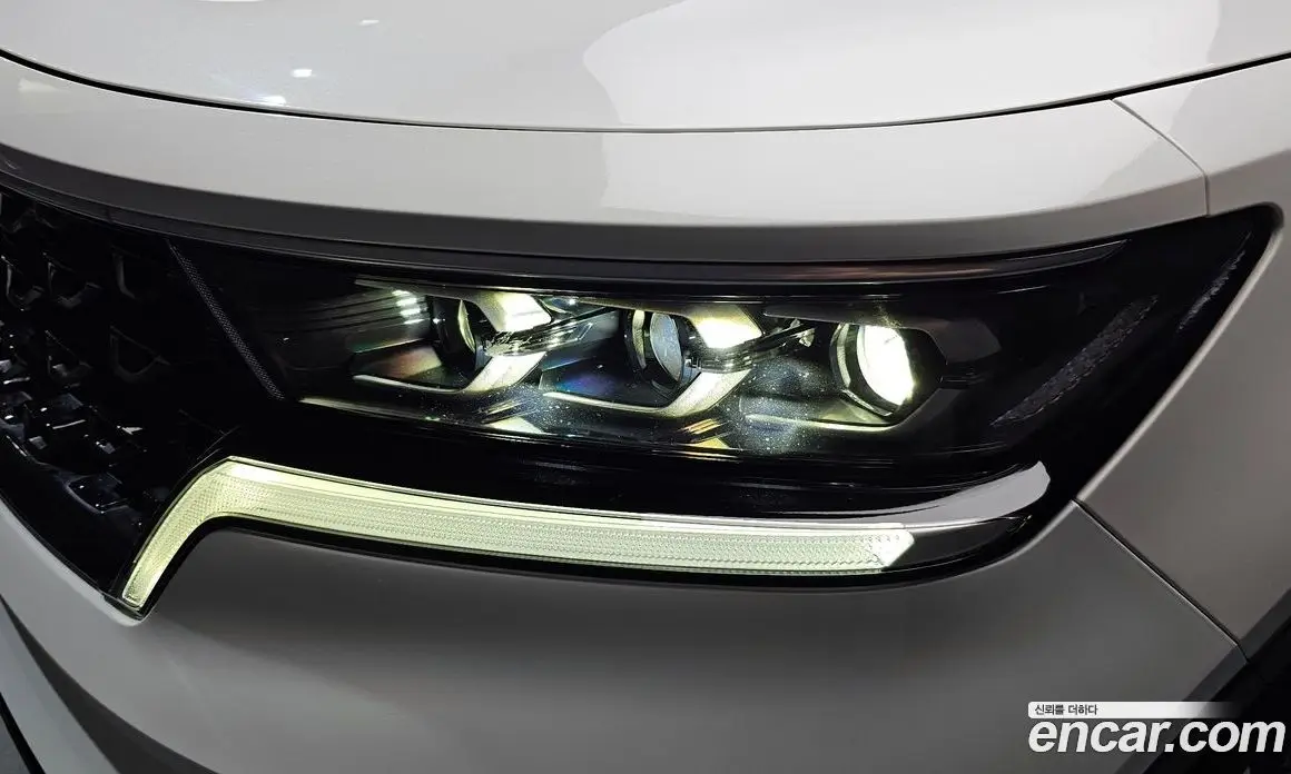 Kia Sorento 2022 1.6 автомат (гидро), фото 8 Kia Sorento 2022 1.6 автомат (гидро), фото 8