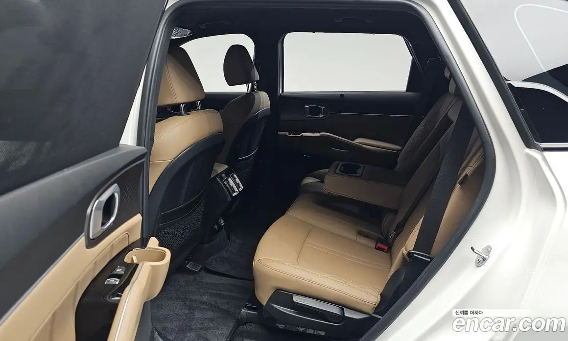 Kia Sorento 2024 1.6 автомат (гидро), фото 17