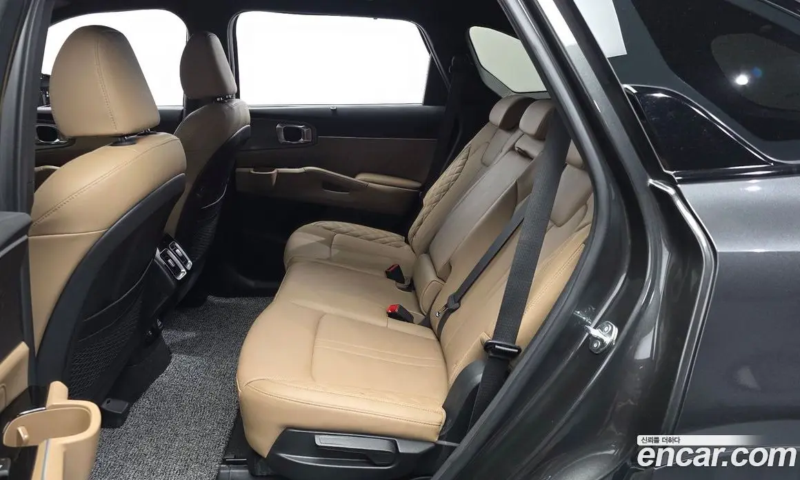 Kia Sorento 2024 2.5 автомат (гидро), фото 16
