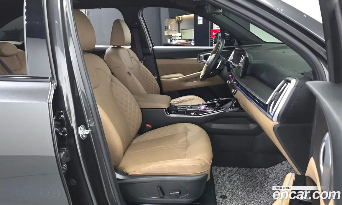 Kia Sorento 2024 2.5 автомат (гидро), фото 17
