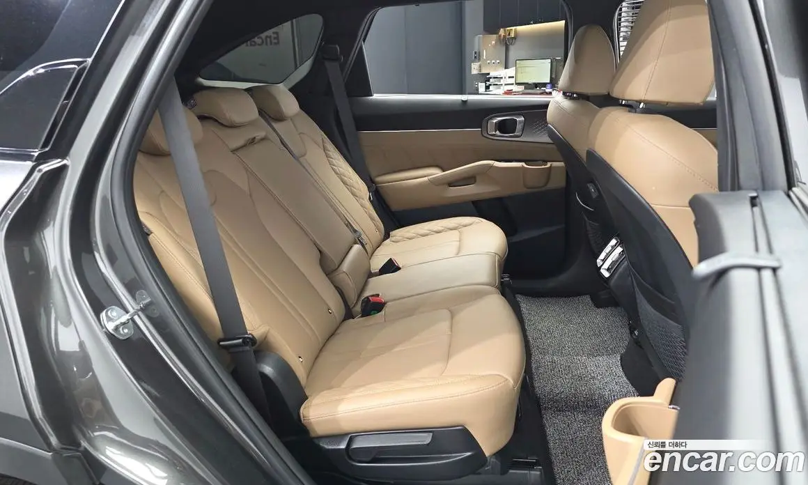 Kia Sorento 2024 2.5 автомат (гидро), фото 18