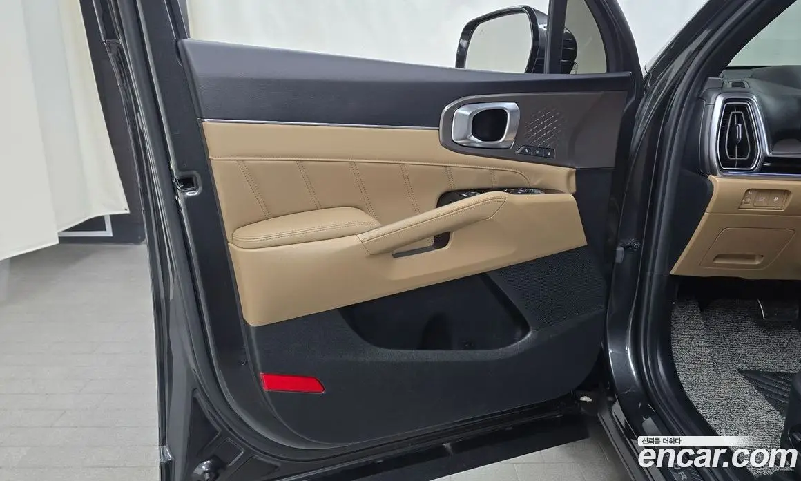 Kia Sorento 2025 2.5 автомат (гидро), фото 14 Kia Sorento 2025 2.5 автомат (гидро), фото 14