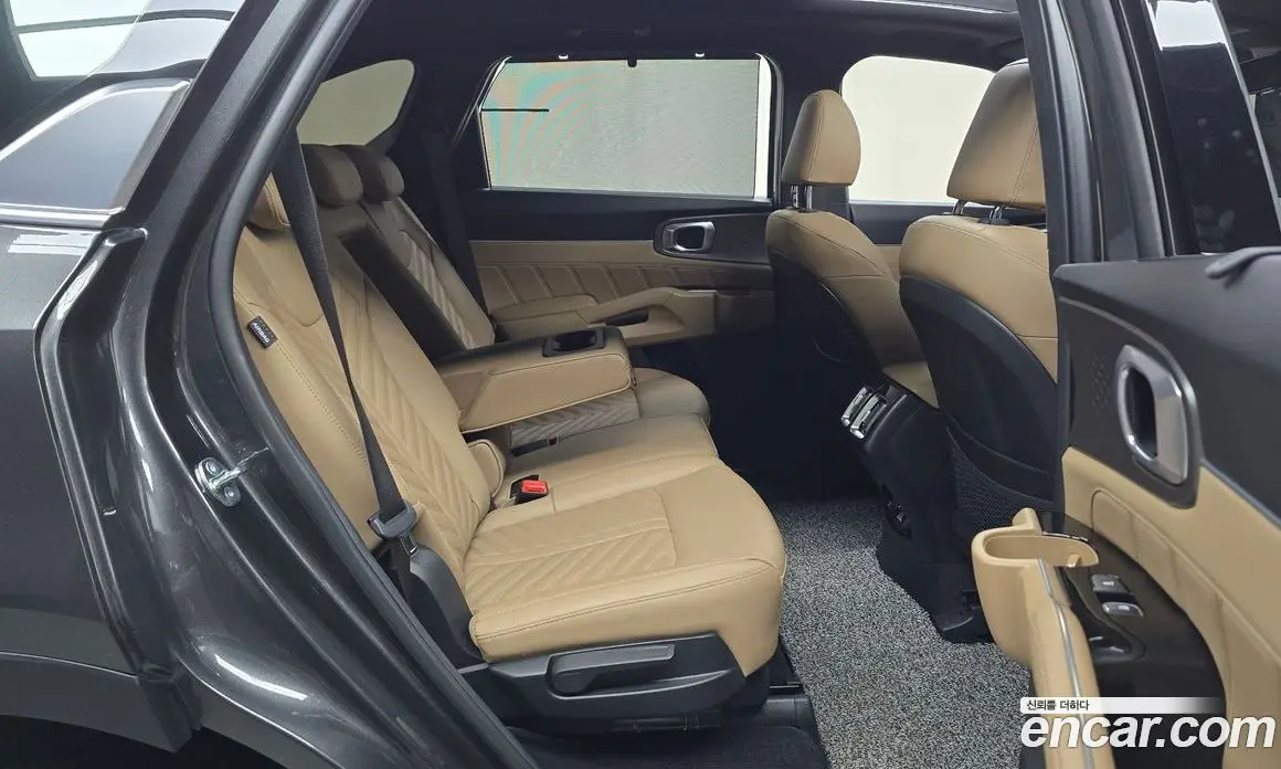 Kia Sorento 2025 2.5 автомат (гидро), фото 17 Kia Sorento 2025 2.5 автомат (гидро), фото 17