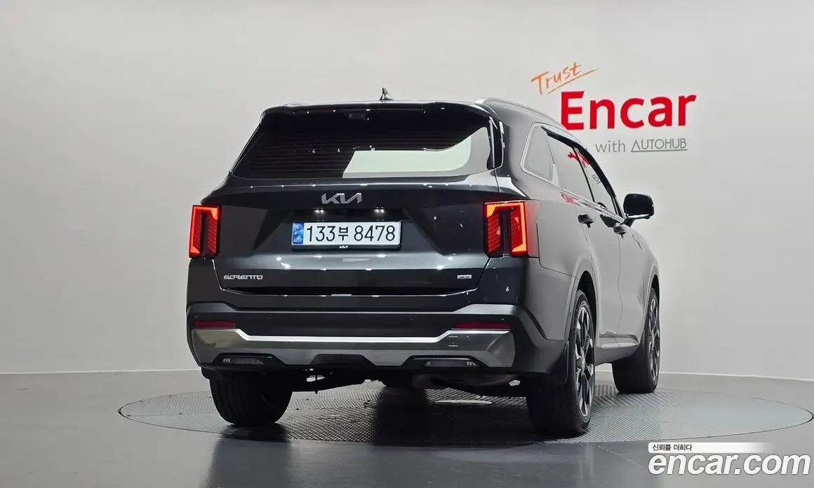 Kia Sorento 2025 2.5 автомат (гидро), фото 4 Kia Sorento 2025 2.5 автомат (гидро), фото 4