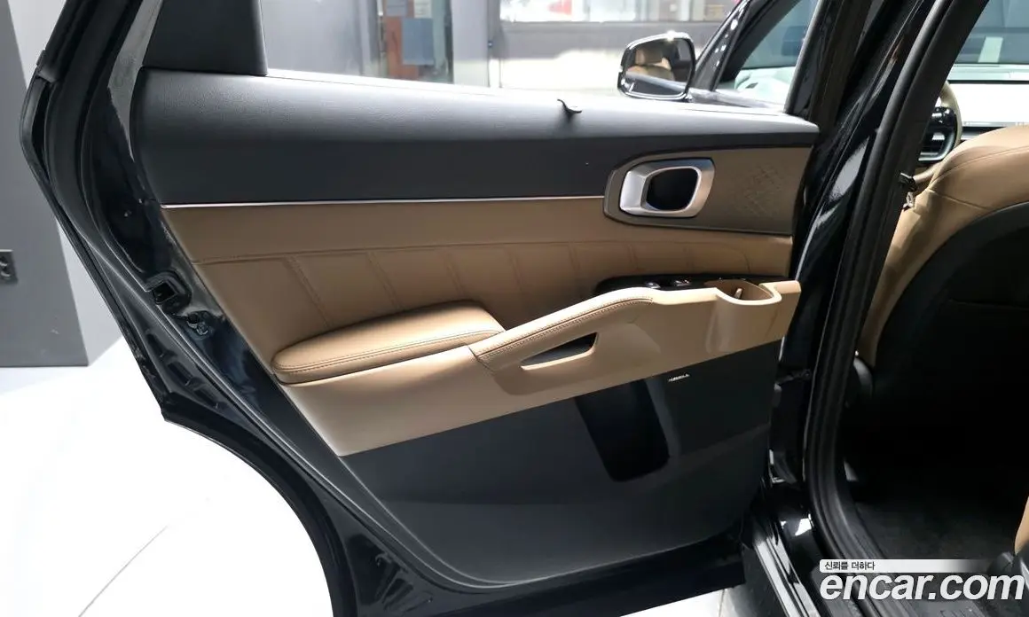 Kia Sorento 2026 2.5 автомат (гидро), фото 15 Kia Sorento 2026 2.5 автомат (гидро), фото 15