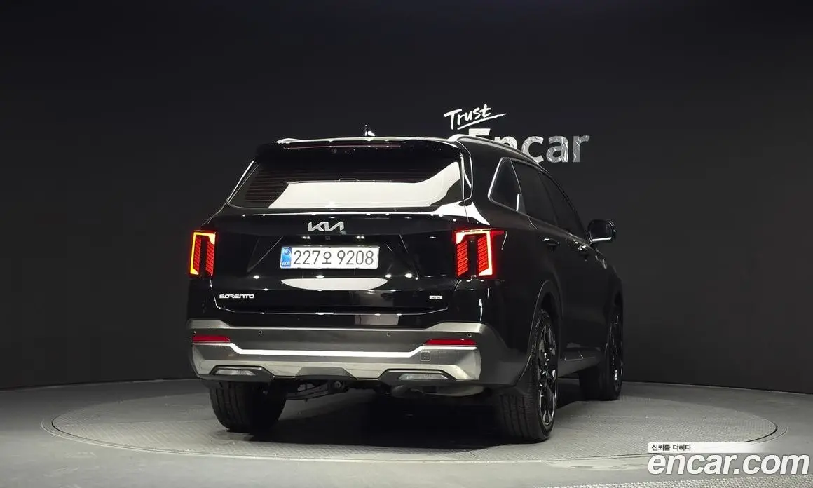 Kia Sorento 2026 2.5 автомат (гидро), фото 4 Kia Sorento 2026 2.5 автомат (гидро), фото 4